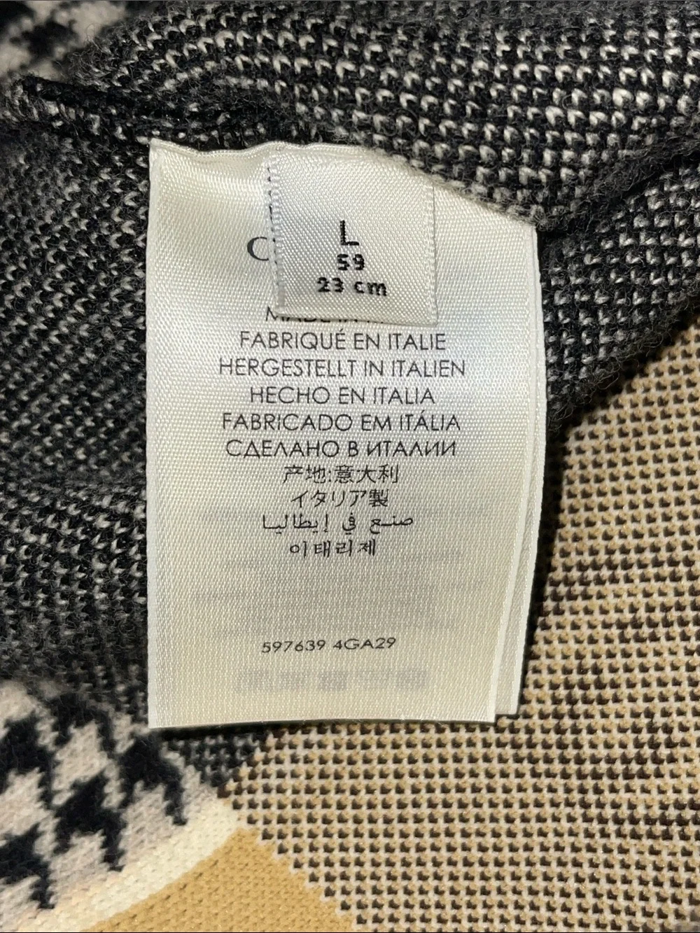 Gucci Black & Beige Houndstooth Beanie with Logo Stripe